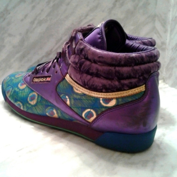 Reebok Classic Purple Metallic Velour mythology Peacock Print womens 12 men 10.5 - Picture 3 of 7